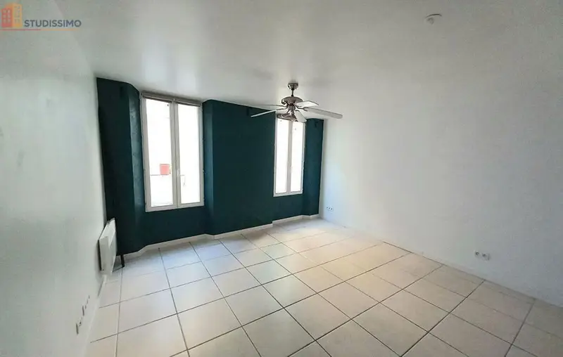 Studio 30m² La Roquebrussanne - Étage 2/3, DPE C - Photo 6