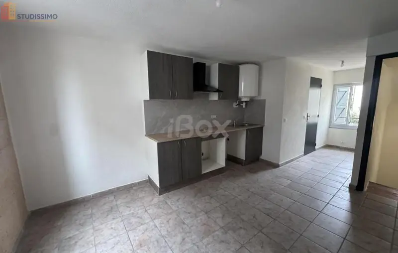 Studio 19m² Toulon centre - DPE D, 1er étage - Photo 3