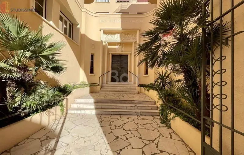 Studio meublé 21m² Toulon 83000 - Meublé, 1er étage - Photo 5