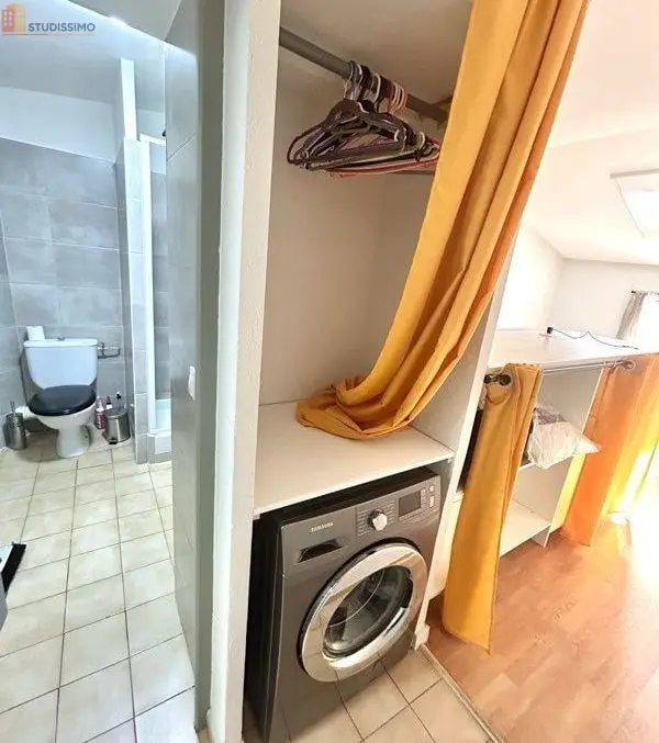 Studio meublé 25m² Le Luc - Lumineux, DPE D - Photo 3