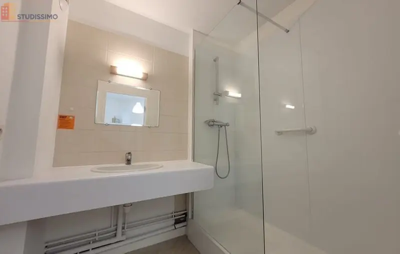 Studio 32m² Chamalières - Lumineux, proximité commerces - Photo 3