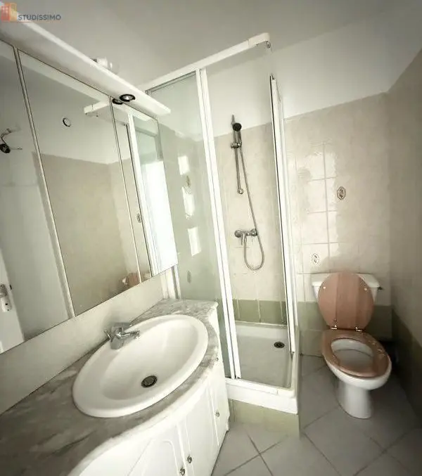 Studio 30m² Hyères - DPE C - Photo 4