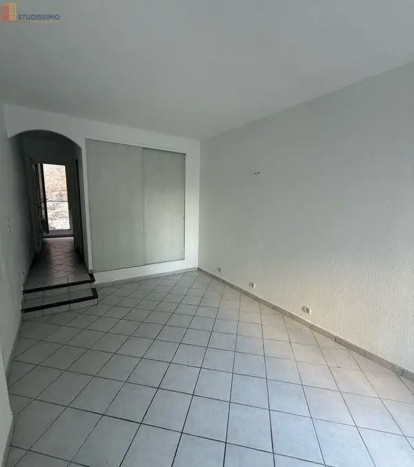 Studio 30m² Hyères - DPE C - Photo 1