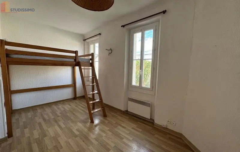 Studio 30m² Toulon - 1er étage, DPE D - Photo 5