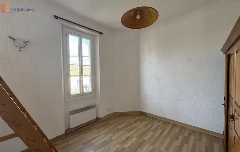 Studio 30m² Toulon - 1er étage, DPE D - Photo 4