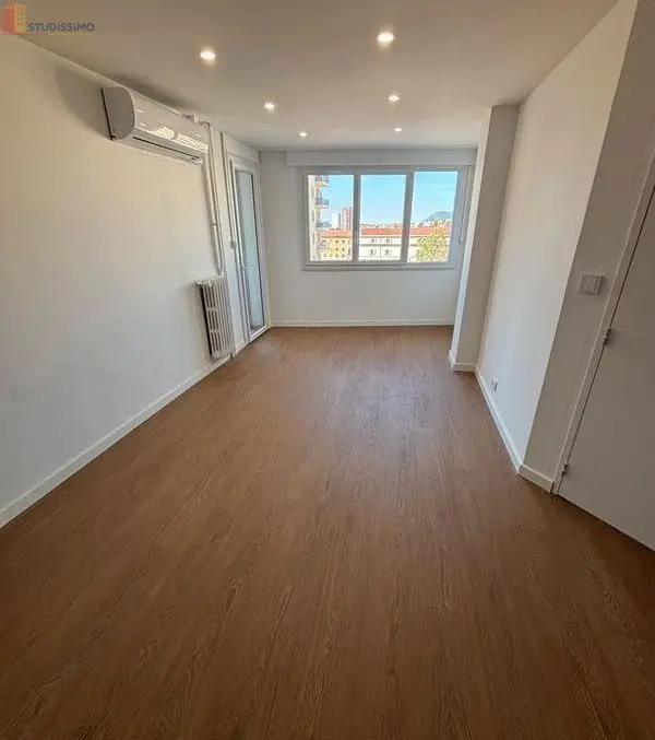 Studio 52m² Toulon 83000 - Étage élevé, dpe B - Photo 12
