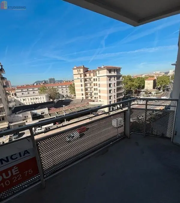Studio 52m² Toulon 83000 - Étage élevé, dpe B - Photo 1