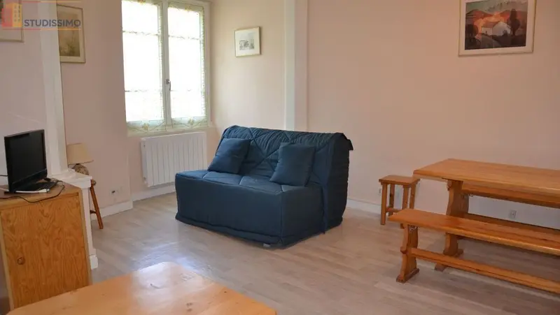 Studio 35m² La Bourboule - 1er étage, DPE D - Photo 1