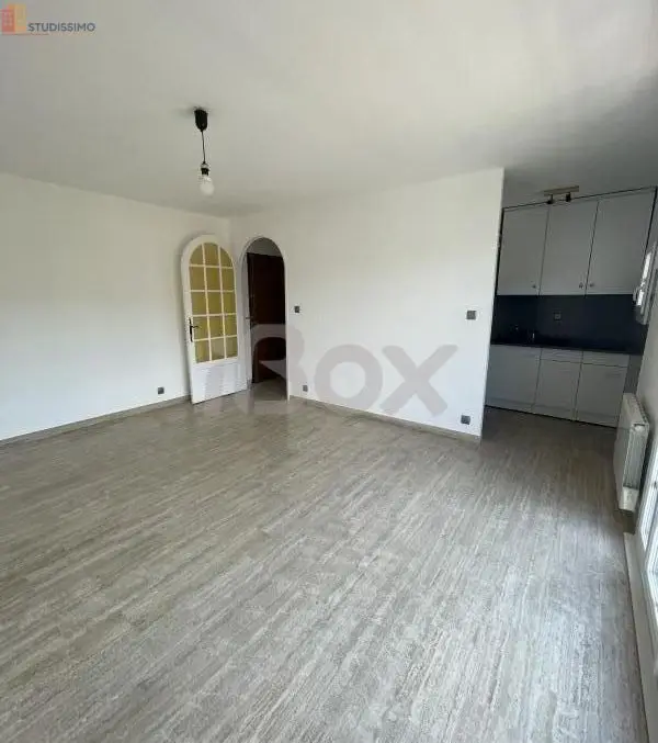 Studio 27m² Toulon centre - Lumineux, étage élevé - Photo 13