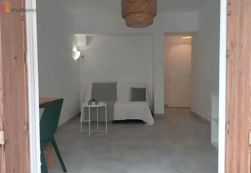 Studio meublé 25m² Toulon 83000 - Proche Mourillon, lumineux - Photo 2