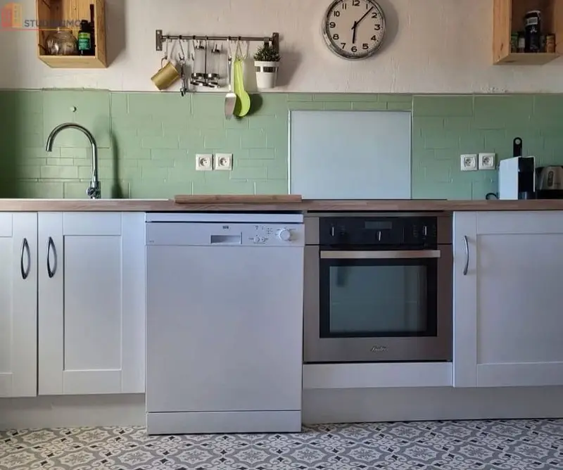 Studio meublé 30m² Carqueiranne - Tout confort, grand espace - Photo 3
