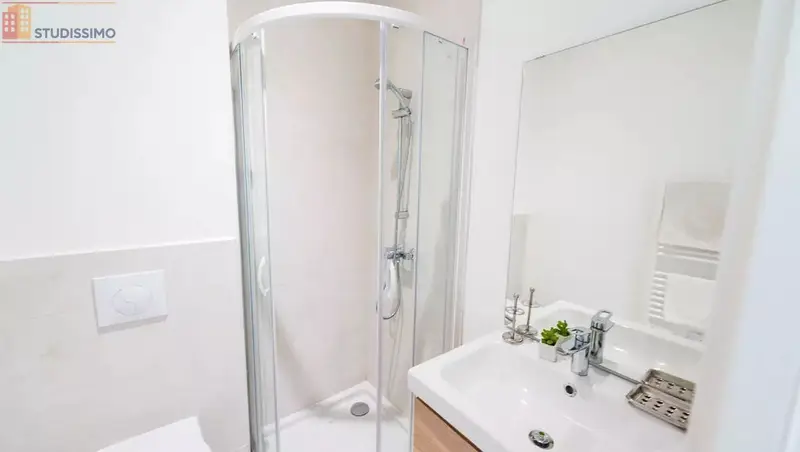 Studio 22m² Toulon centre - Meublé, wifi inclus - Photo 4