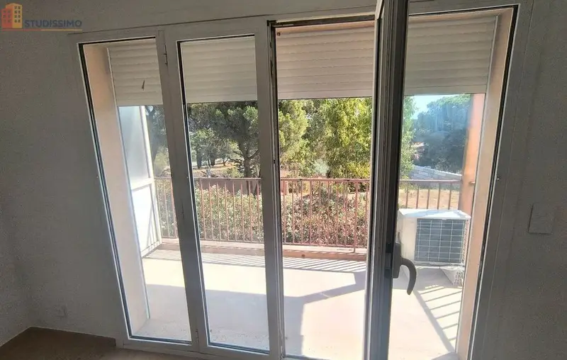 Studio 25m² Puget-sur-Argens - Balcon, parking - Photo 10