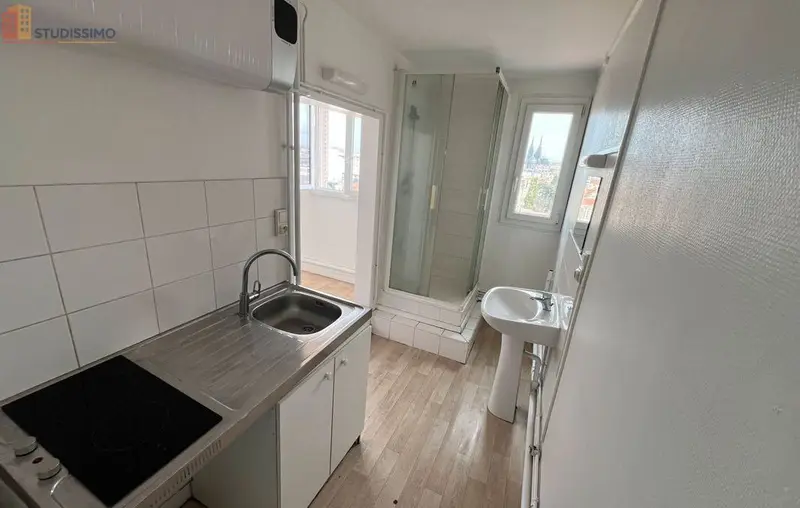 Studio 15m² Clermont-Ferrand 63000 - Photo 1