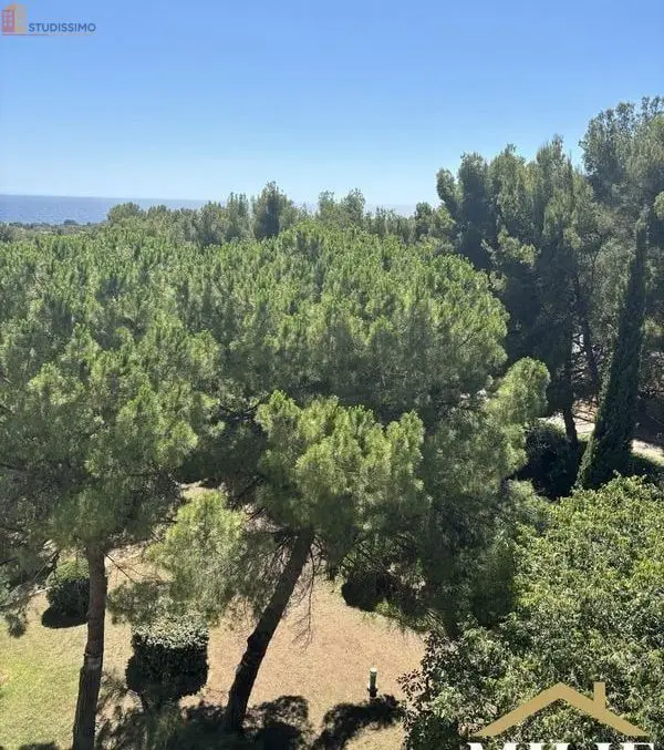 Studio 28m² Bandol - Meublé, dernier étage - Photo 1