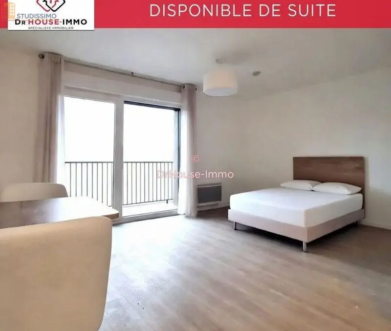 Studio 33m² Clermont-Ferrand - DPE B, 1er étage - Photo 5