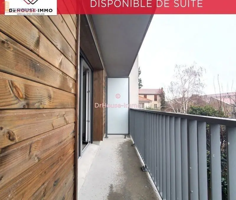 Studio 33m² Clermont-Ferrand - DPE B, 1er étage - Photo 1