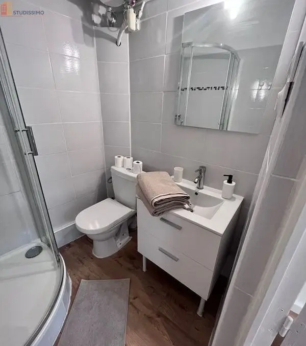 Studio meublé 25m² La Garde 83130 - Coeur de village, calme - Photo 2