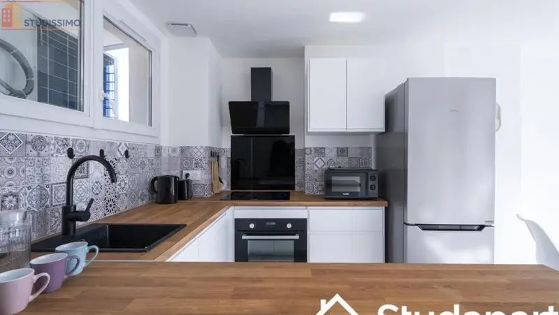 Studio 10m² Toulon 83200 - Meublé, au 7e étage - Photo 4
