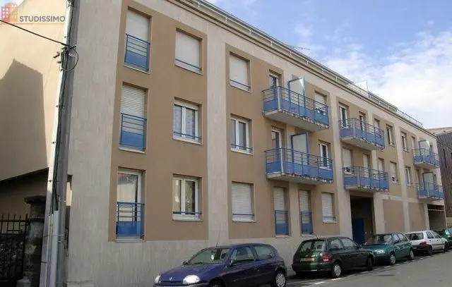 Studio 19m² Clermont-Ferrand - Étage élevé, DPE C - Photo 2
