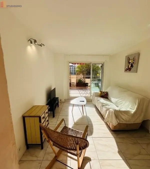 Studio meublé 15m² Toulon - Meublé, DPE D - Photo 1