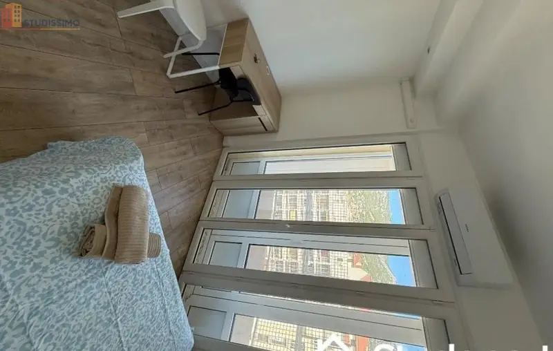 Studio meublé 13m² Toulon 83000 - Étage élevé, lumineux - Photo 2