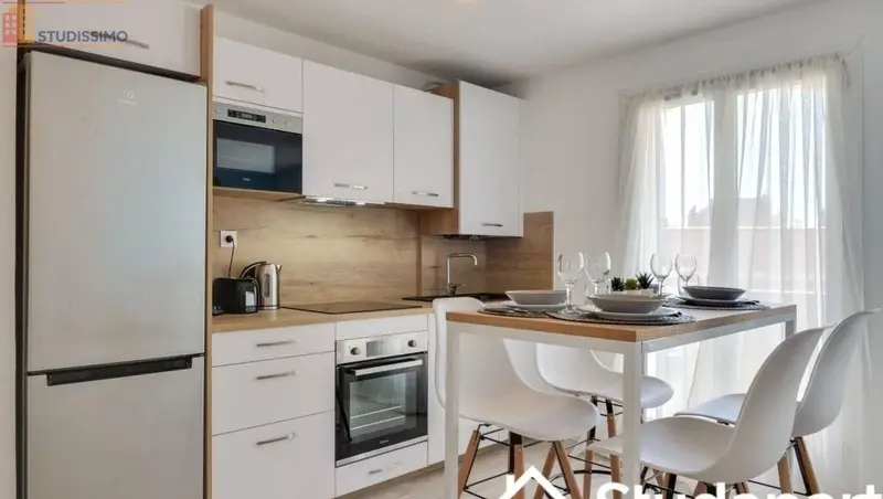 Studio meublé 16m² Toulon 83000 - Meublé, DPE B - Photo 8