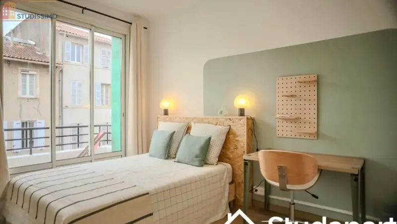 Studio 9m² Toulon 83200 - Meublé, DPE D - Photo 2