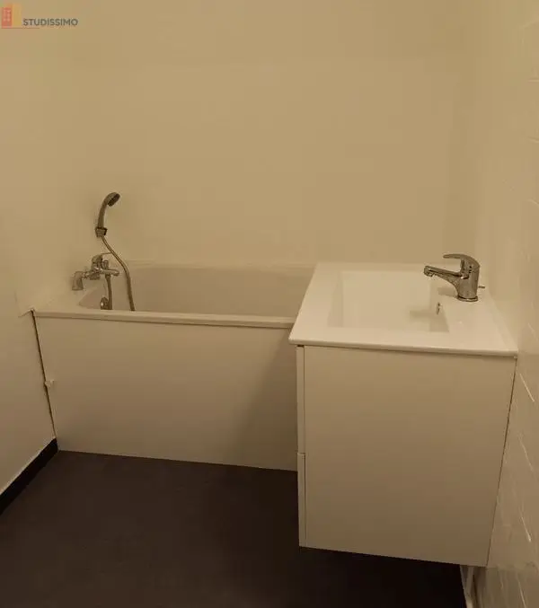 Studio 31m² Clermont-Ferrand 63100 - Étage élevé, vue dégagée - Photo 1