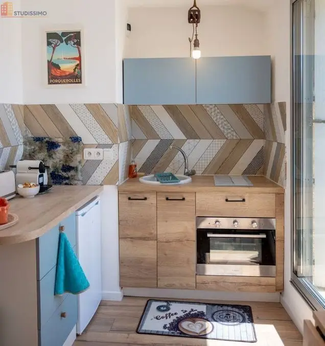 Studio meublé 21m² Carqueiranne - Rénové, dernier étage - Photo 6