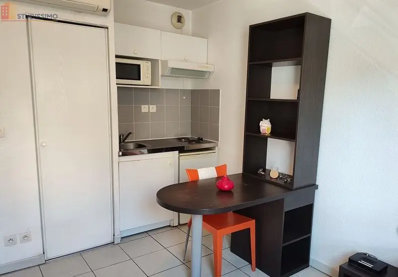Studio meublé 19m² Toulon centre - Meublé, proche commerces - Photo 6
