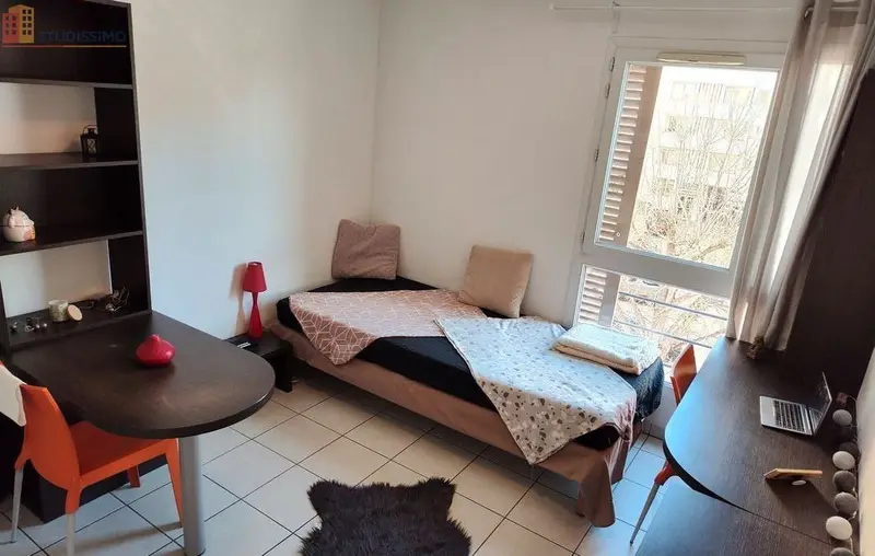 Studio meublé 19m² Toulon centre - Meublé, proche commerces - Photo 7