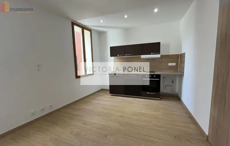 Studio 25m² Hyères - DPE D - Photo 3