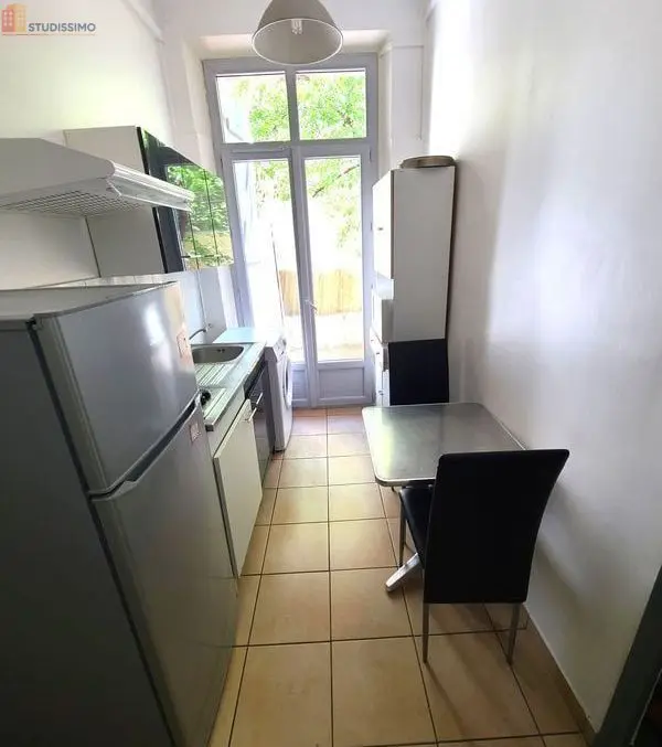 Studio meublé 25m² Toulon 83200 - Terrasse, proche parc - Photo 2
