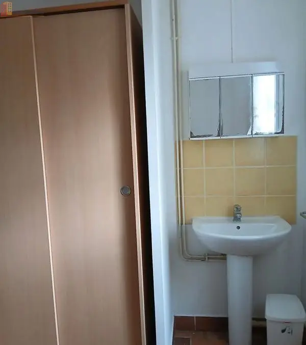 Studio meublé 18m² Bormes-les-Mimosas - Meublé, DPE D - Photo 1