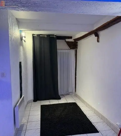 Studio 26m² Solliès-Ville - Maison de village, calme - Photo 3