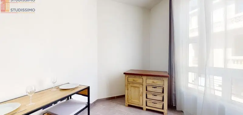 Studio meublé 21m² Toulon 83200 - Meublé, 3e étage - Photo 2