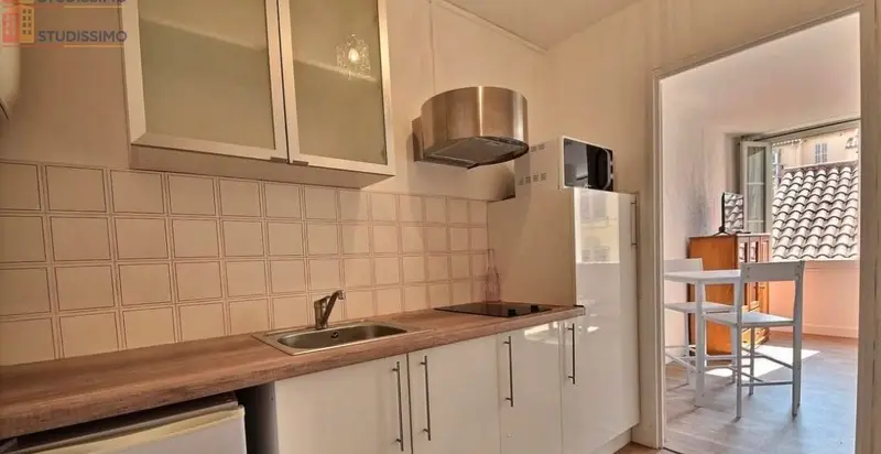 Studio 27m² Toulon centre - Meublé, disponible - Photo 2