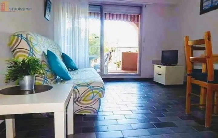 Studio meublé 24m² Hyères 83400 - Bail étudiant, mobilité - Photo 7