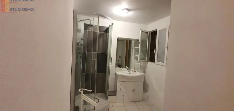 Studio 42m² Nans-les-Pins - Aucun caractéristique mentionnée - Photo 1