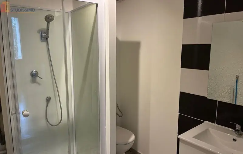 Studio 29m² Brignoles - Entièrement rénové - Photo 5