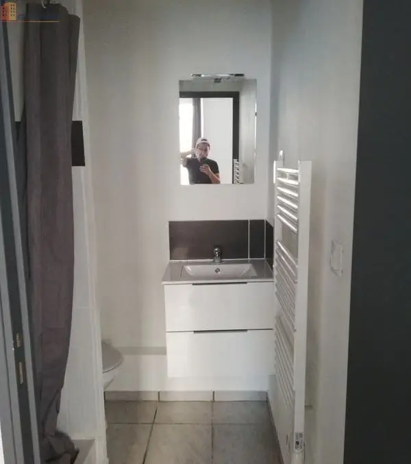 Studio meublé 20m² Brignoles centre - Meublé, 2e étage - Photo 3