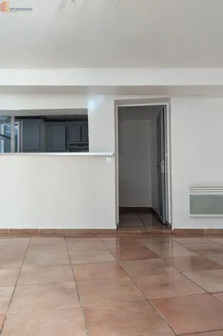 Studio 29m² Saint-Maximin-la-Sainte-Baume - Rénové - Photo 5