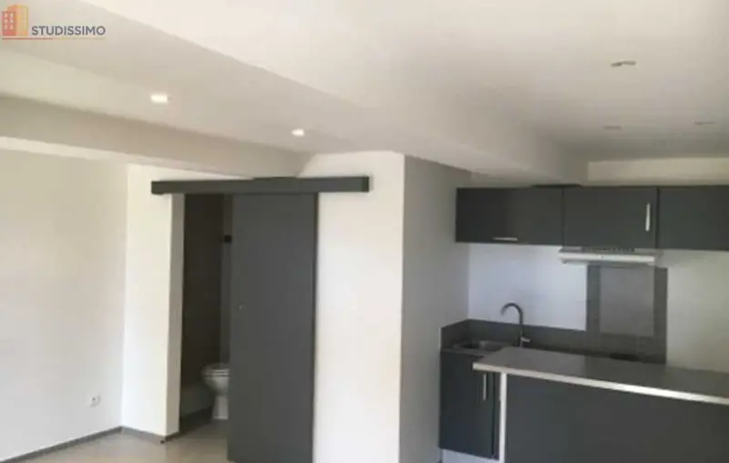 Studio 24m² La Londe-les-Maures - Meublé, bonne performance énergétique - Photo 3