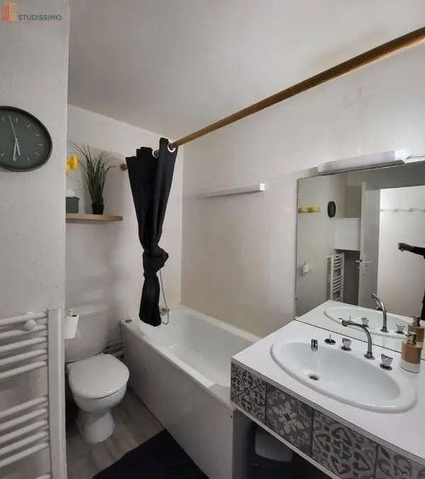 Studio 28m² Bagnères-de-Bigorre - sans caractéristique - Photo 4