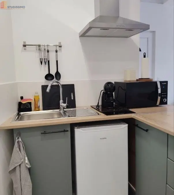 Studio 27m² Toulon 83000 - Meublé, 3e étage - Photo 1