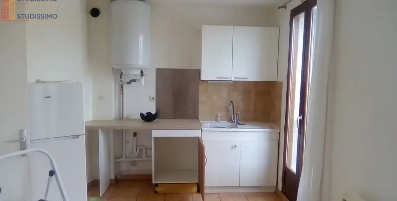 Studio 24m² Le Muy - DPE C, 1er étage - Photo 5