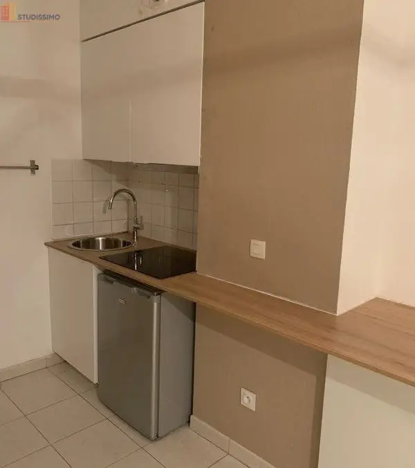Studio meublé 30m² Hyères - Rez de jardin, lumineux - Photo 4
