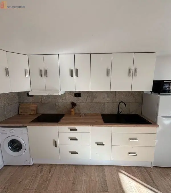 Studio meublé 41m² Draguignan - Lumineux, étage élevé - Photo 3