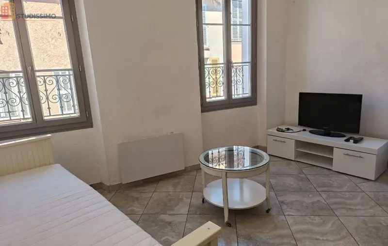 Studio 22m² Salernes - Meublé, au 2e étage - Photo 4